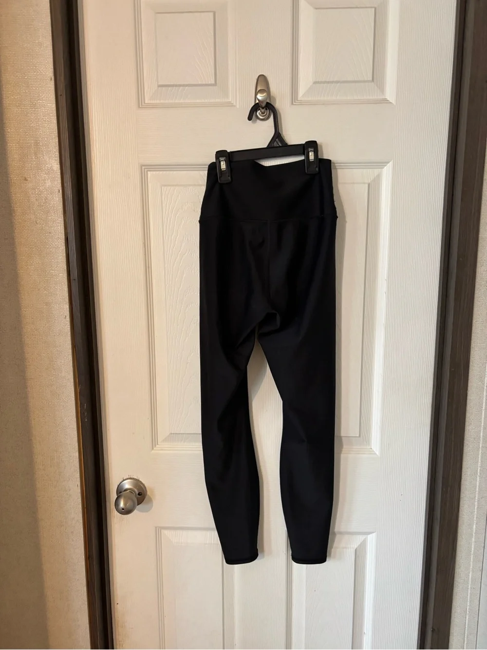 High-Waist Black Performance Leggings